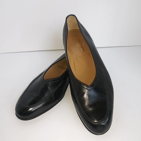 Gravati Neiman Marcus Shoes - Gravati Black Leather Slip On Loafers Sz 10.5M